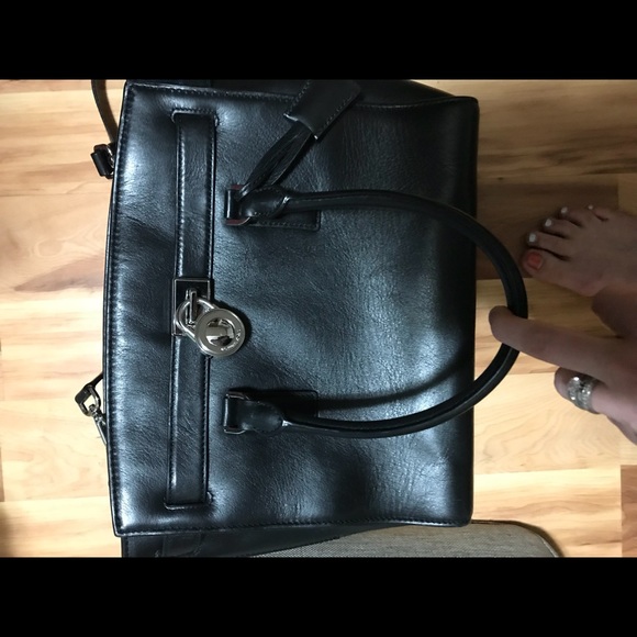 MK black purse - Picture 2 of 5